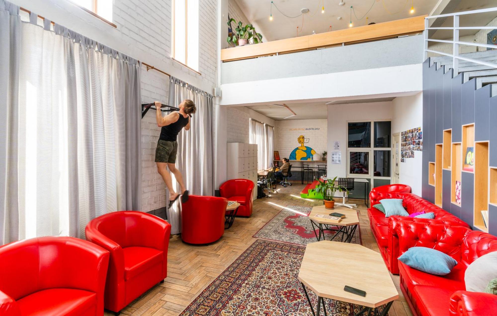 Ololofreelander Hostel&Coworking Bishkek Exterior foto